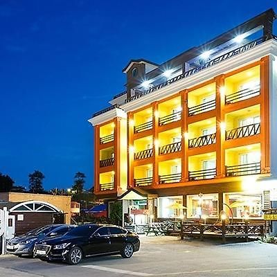 Leselect Pension Каннин Екстер'єр фото